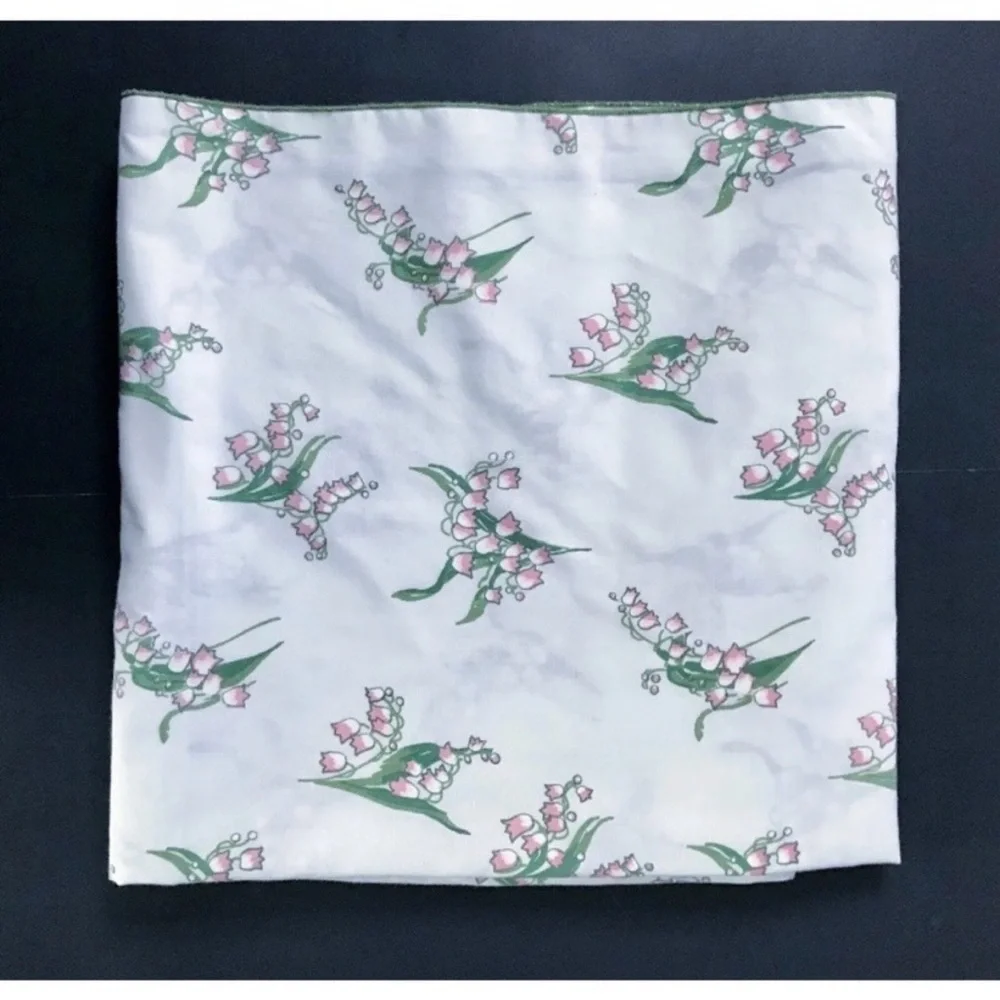 Vintage Diane Von Furstenberg Leacock Lily Of The Valley Floral Tablecloth